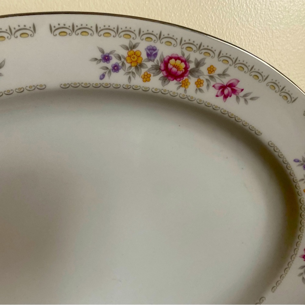 Vintage Royal Lady pattern fantasy